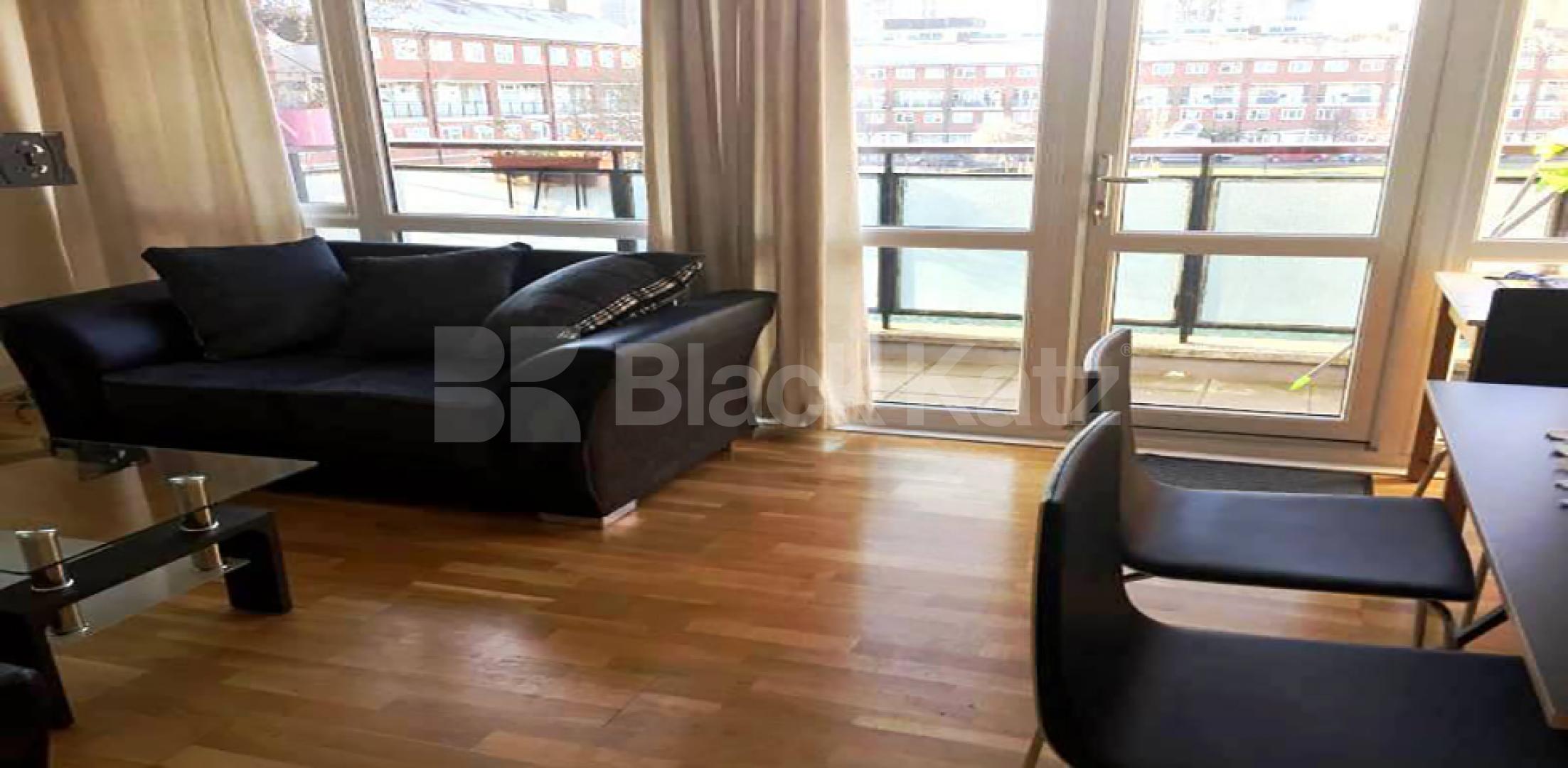 			NEW INSTRUCTION, 3 Bedroom, 1 bath, 1 reception Maisonette			 Forsyth Garden, Kennington/ Oval Areas